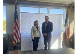 АЙОВА МУЖИЙН БАЙГУУЛЛАГУУДТАЙ УУЛЗАЛТ ХИЙВ