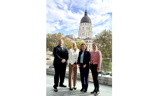 КАНЗАС МУЖИЙН ХУДАЛДААНЫ ГАЗРЫН УДИРДЛАГАТАЙ УУЛЗАВ