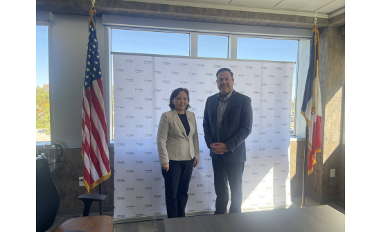 АЙОВА МУЖИЙН БАЙГУУЛЛАГУУДТАЙ УУЛЗАЛТ ХИЙВ